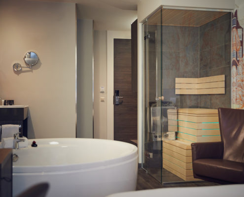 Inntel Hotels Amsterdam Centre - Wellness Room whirlpool and sauna