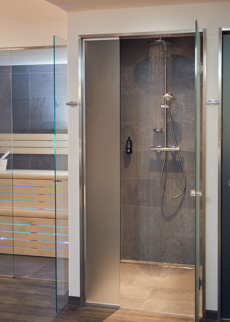 Inntel Hotels Amsterdam Centre - Wellness Room - Sauna and Rain Shower