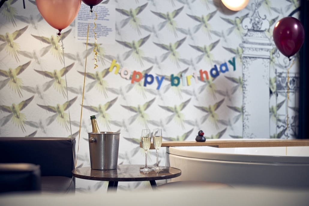 Inntel Hotels Amsterdam Centre - Happy Birthday - decoration
